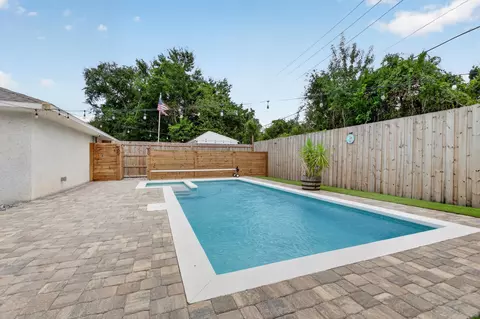 Exterior - 250 Segovia Rd, Saint Augustine, FL 32086 photo 14 of 18