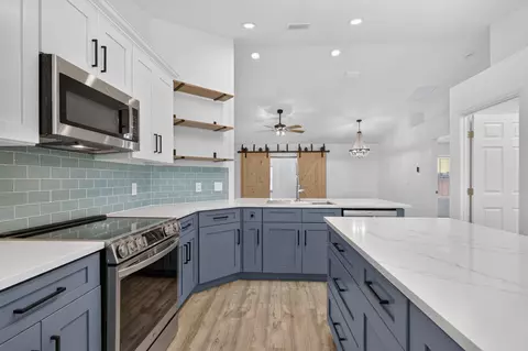 Kitchen - 250 Segovia Rd, Saint Augustine, FL 32086 photo 5 of 7