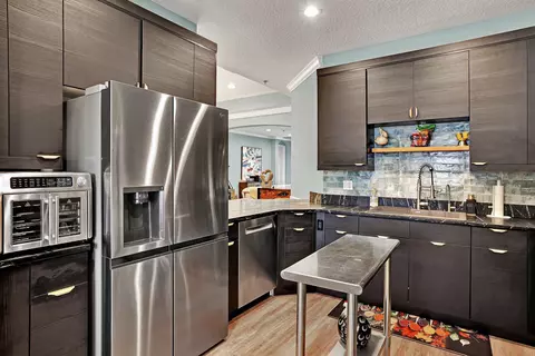 Kitchen - 220 Paseo Terraza #401, Saint Augustine, FL 32095 photo 5 of 6