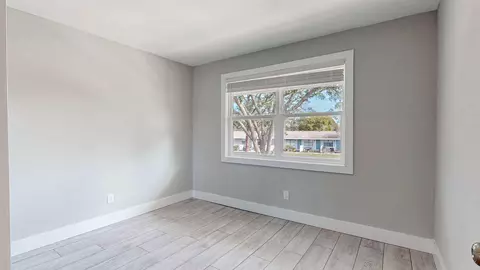 Bedroom - 650 W Pope Rd UNIT 244, Saint Augustine, FL 32080 photo 6 of 7