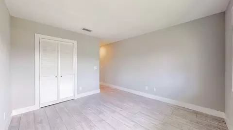 Bedroom - 650 W Pope Rd UNIT 244, Saint Augustine, FL 32080 photo 4 of 7