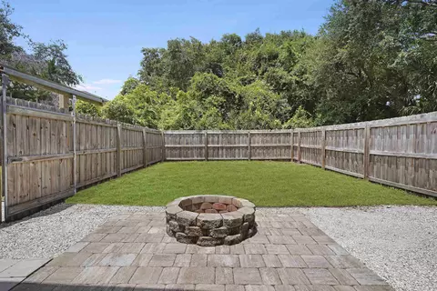 Exterior - 112 E St, Saint Augustine, FL 32080 photo 6 of 12