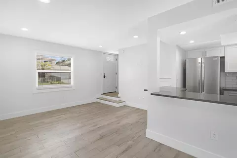 Living - 112 E St, Saint Augustine, FL 32080 photo 6 of 7