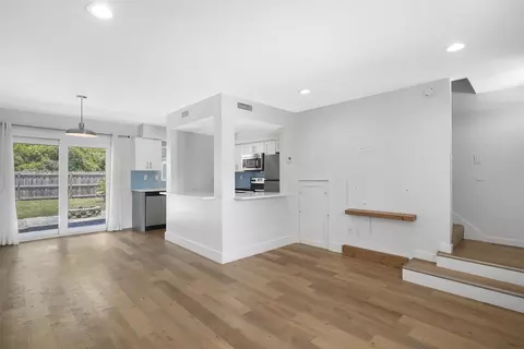 Living - 112 E St, Saint Augustine, FL 32080 photo 1 of 7
