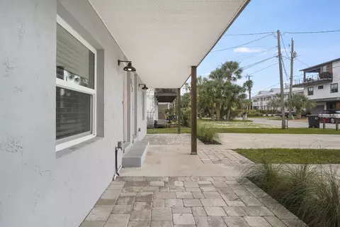 Exterior - 112 E St, Saint Augustine, FL 32080 photo 2 of 12