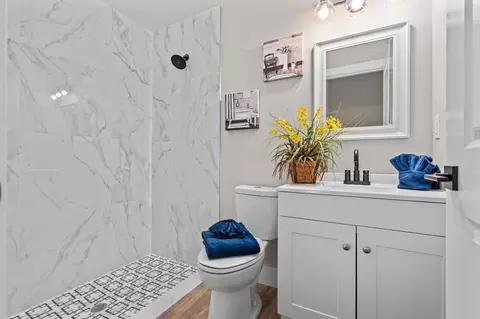 Bath - 804 W 9th St, Saint Augustine, FL 32084 photo 3 of 4