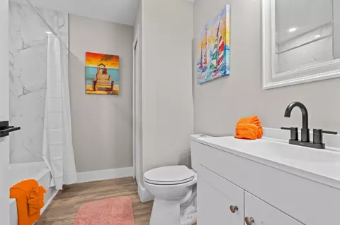 Bath - 804 W 9th St, Saint Augustine, FL 32084 photo 1 of 4
