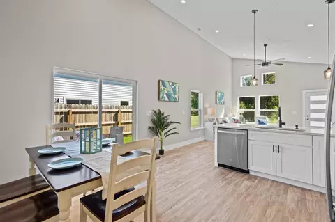 Dining - 804 W 9th St, Saint Augustine, FL 32084 photo 1 of 1