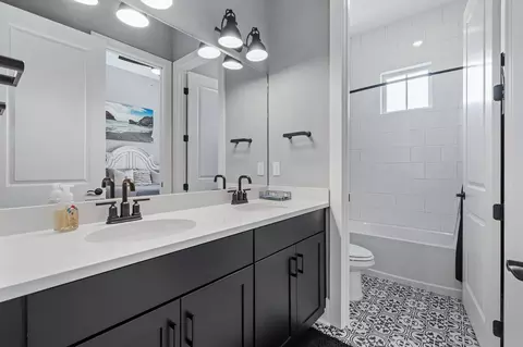 Bath - 227 Tesoro Ter, Saint Augustine, FL 32095 photo 5 of 7
