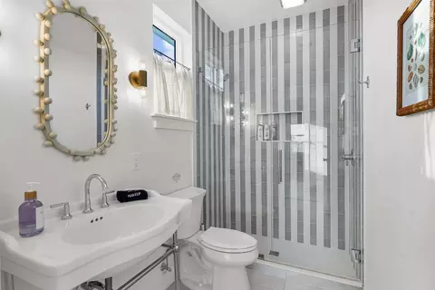 Bath - 6435 Broward St, Saint Augustine, FL 32080 photo 6 of 6