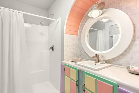 Bath - 1685 Santander St, Saint Augustine, FL 32080 photo 4 of 5