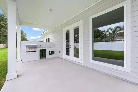 Exterior - 105 Fonseca Dr, Saint Augustine, FL 32086 photo 2 of 5