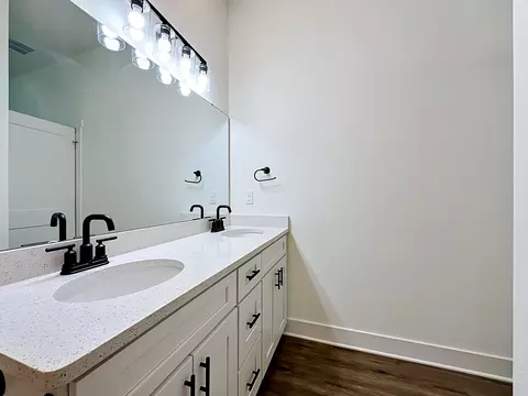 Bath - 248 Jackson Blvd, Saint Augustine, FL 32095 photo 3 of 4