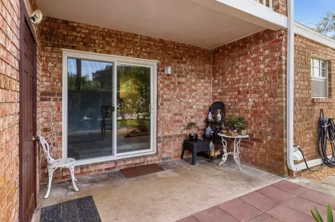Exterior - 22 Comares Ave #1A, Saint Augustine, FL 32080 photo 7 of 11