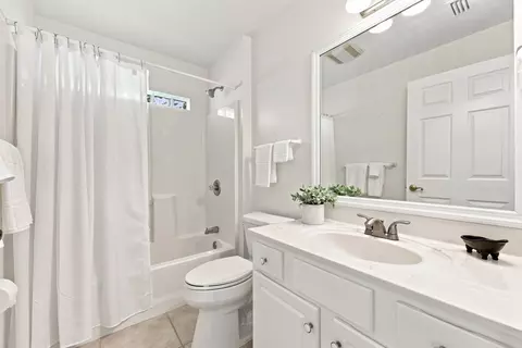 Bath - 335 Graciela Cir, Saint Augustine, FL 32086 photo 5 of 5