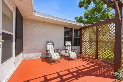 Exterior - 335 Graciela Cir, Saint Augustine, FL 32086 photo 8 of 14