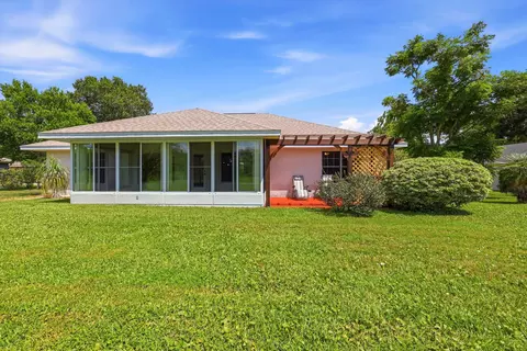 Exterior - 335 Graciela Cir, Saint Augustine, FL 32086 photo 5 of 14