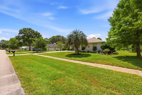 Exterior - 335 Graciela Cir, Saint Augustine, FL 32086 photo 12 of 14