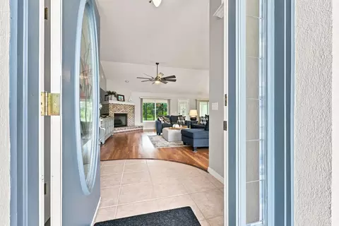 Entry Way - 335 Graciela Cir, Saint Augustine, FL 32086 photo 1 of 3