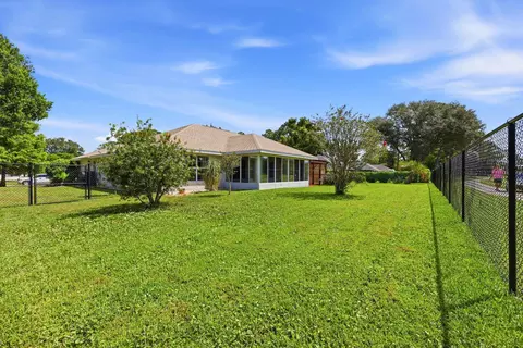 Exterior - 335 Graciela Cir, Saint Augustine, FL 32086 photo 6 of 14