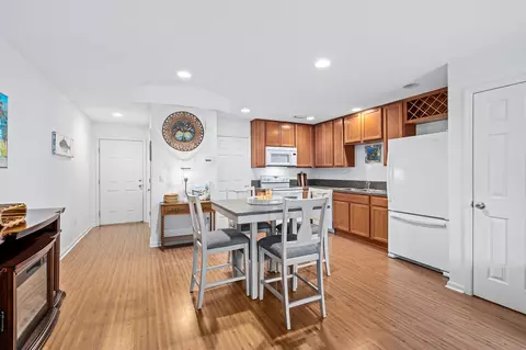 Kitchen - 168 Islander Cir, Saint Augustine, FL 32080 photo 1 of 4
