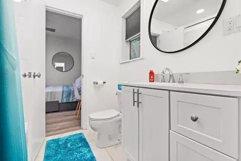 Bath - 1075 Anastasia Blvd, Saint Augustine, FL 32080 photo 3 of 4