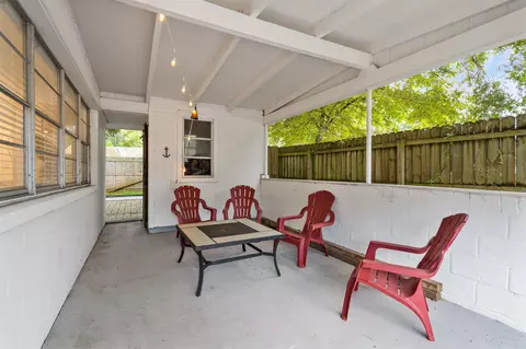 Exterior - 1075 Anastasia Blvd, Saint Augustine, FL 32080 photo 2 of 3