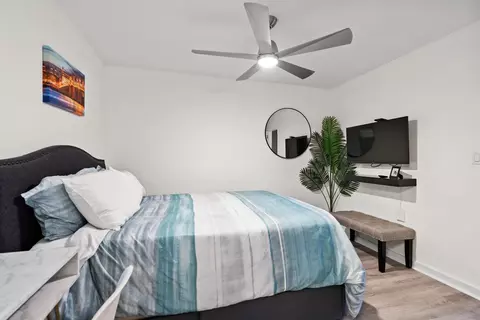 Bedroom - 1075 Anastasia Blvd, Saint Augustine, FL 32080 photo 6 of 7
