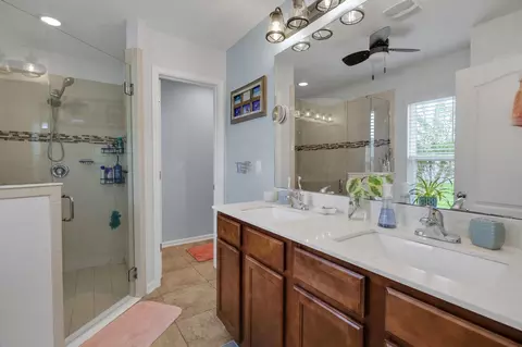 Bath - 206 Little Owl Ln, Saint Augustine, FL 32086 photo 4 of 5