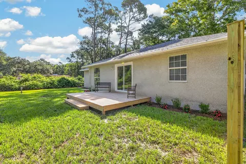 Exterior - 6320 Pine Cir S, Saint Augustine, FL 32095 photo 4 of 7