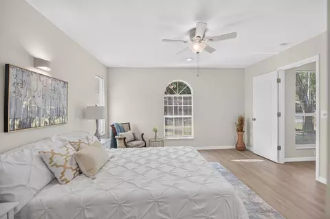 Bedroom - 6320 Pine Cir S, Saint Augustine, FL 32095 photo 2 of 6