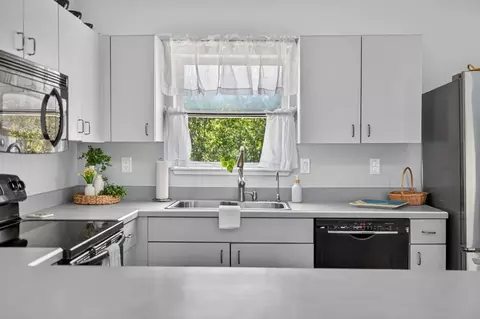 Kitchen - 5466 4th St, Saint Augustine, FL 32080 photo 2 of 8