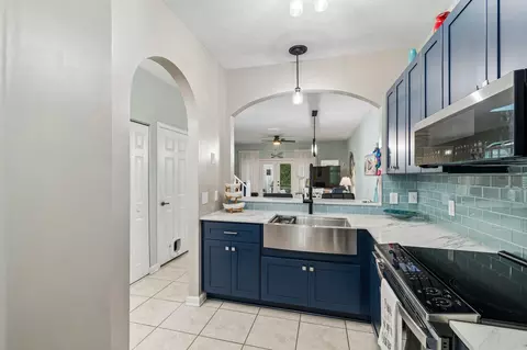 Kitchen - 3111 Haley Pointe Rd, Saint Augustine, FL 32084 photo 3 of 6