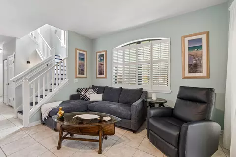Living - 3111 Haley Pointe Rd, Saint Augustine, FL 32084 photo 2 of 5