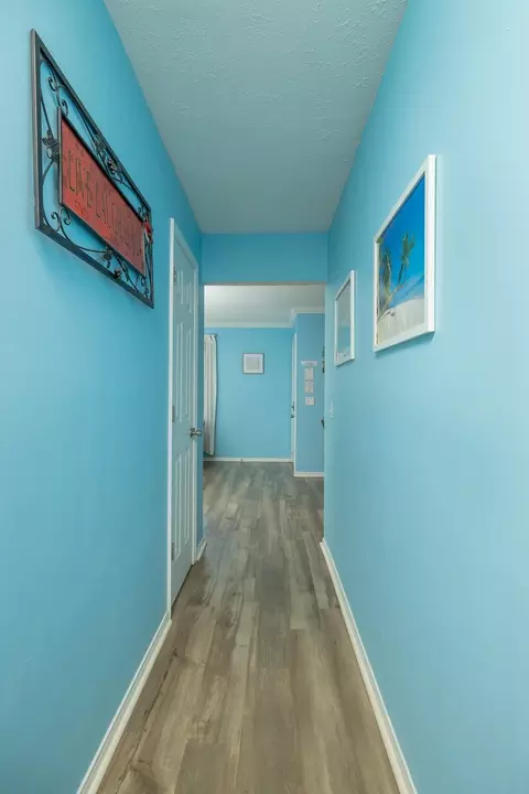 Entry Way - 23 Brigantine Ct, Saint Augustine, FL 32080 photo 2 of 2