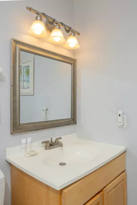 Bath - 23 Brigantine Ct, Saint Augustine, FL 32080 photo 3 of 3