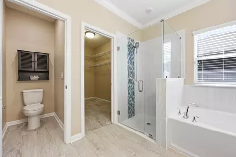 Bath - 2408 Las Calinas Blvd, Saint Augustine, FL 32095 photo 2 of 4
