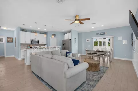 Living - 27 W White St, Saint Augustine, FL 32080 photo 1 of 3