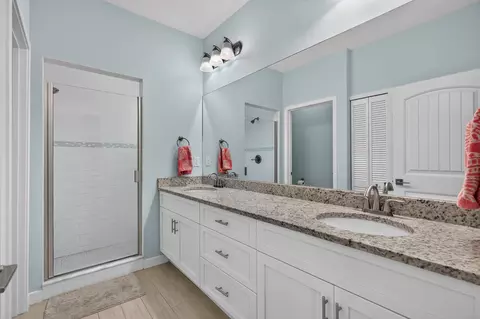 Bath - 27 W White St, Saint Augustine, FL 32080 photo 4 of 4