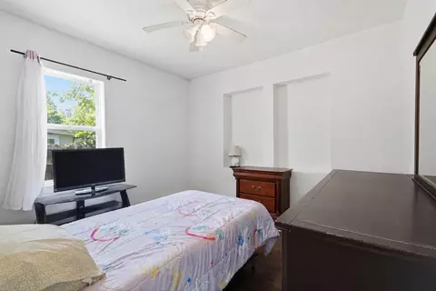 Bedroom - 21 Nesmith Ave, Saint Augustine, FL 32084 photo 3 of 5