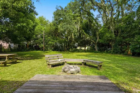 Exterior - 21 Nesmith Ave, Saint Augustine, FL 32084 photo 6 of 8