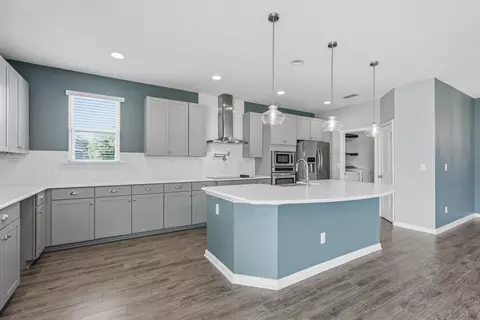 Kitchen - 223 Meadow Crossing Dr, Saint Augustine, FL 32086 photo 2 of 4