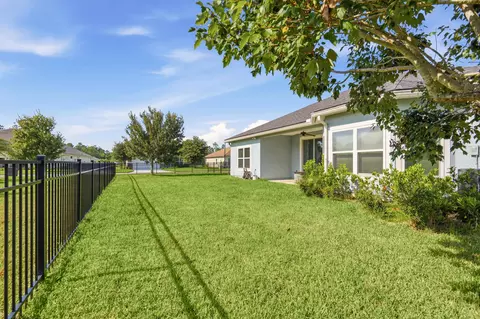 Exterior - 223 Meadow Crossing Dr, Saint Augustine, FL 32086 photo 6 of 7