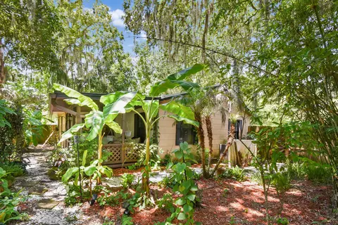 Exterior - 349 Abbey Ave, Saint Augustine, FL 32084 photo 11 of 13