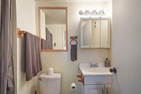 Bath - 349 Abbey Ave, Saint Augustine, FL 32084 photo 2 of 2
