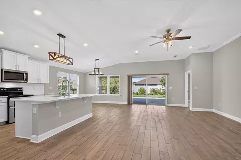 Living - 23 Pyrite Pl, Saint Augustine, FL 32086 photo 2 of 7