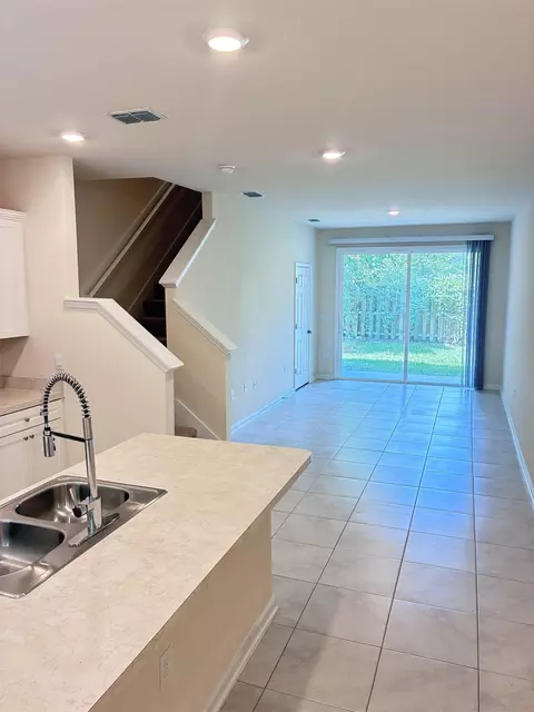 Living - 198 Whispering Brook Dr, Saint Augustine, FL 32084 photo 1 of 1