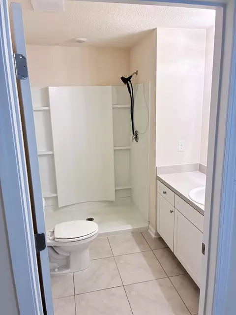 Bath - 198 Whispering Brook Dr, Saint Augustine, FL 32084 photo 1 of 2