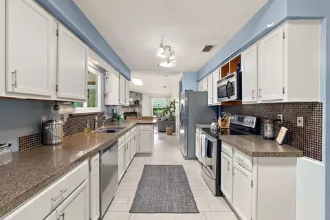 Kitchen - 3785 Arrowhead Dr, Saint Augustine, FL 32086 photo 2 of 2