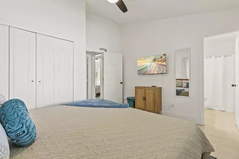 Bedroom - 5448 5th St, Saint Augustine, FL 32080 photo 3 of 10